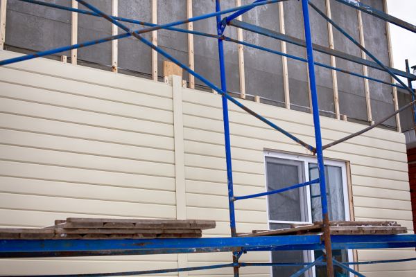 Loose Cladding Repair in Edison
